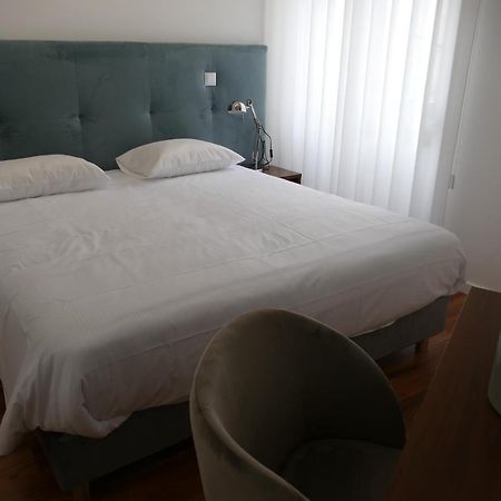 Guest House Eca - Centro Historico Leiria Luaran gambar