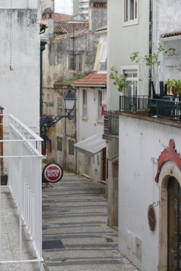 Guest House Eca - Centro Historico Leiria Luaran gambar