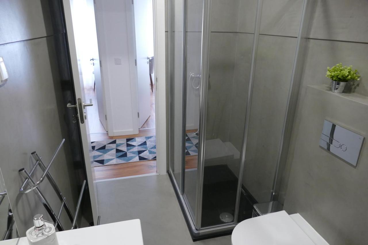 Guest House Eca - Centro Historico Leiria Luaran gambar