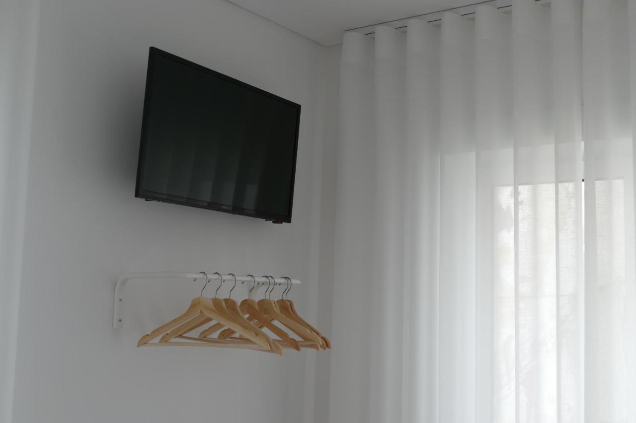 Guest House Eca - Centro Historico Leiria Luaran gambar